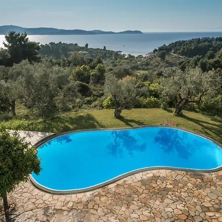 Bay Of George Villa